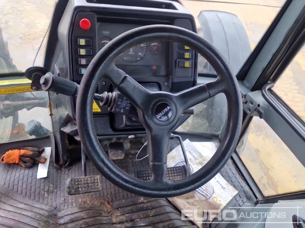 Tractor Valtra 6400: foto 45 Tractor Valtra 6400: foto 45
