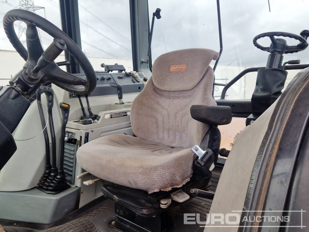 Tractor Valtra 6400: foto 34 Tractor Valtra 6400: foto 34