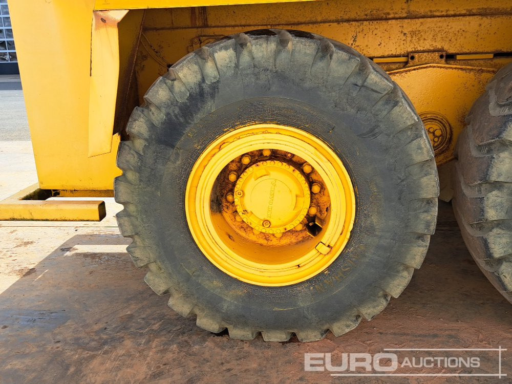 Dúmper articulado Volvo A25C: foto 12