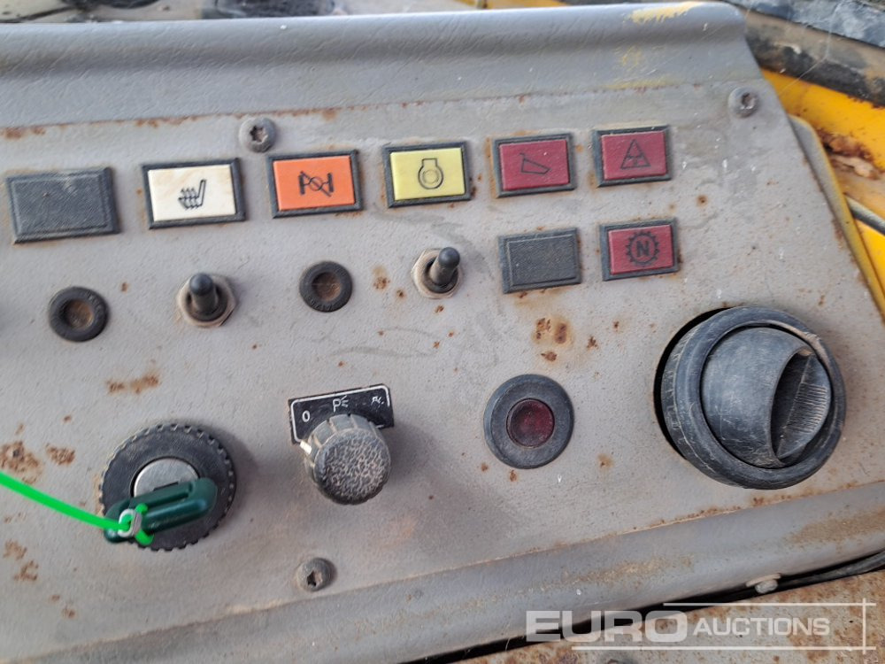Dúmper articulado Volvo A25C: foto 46