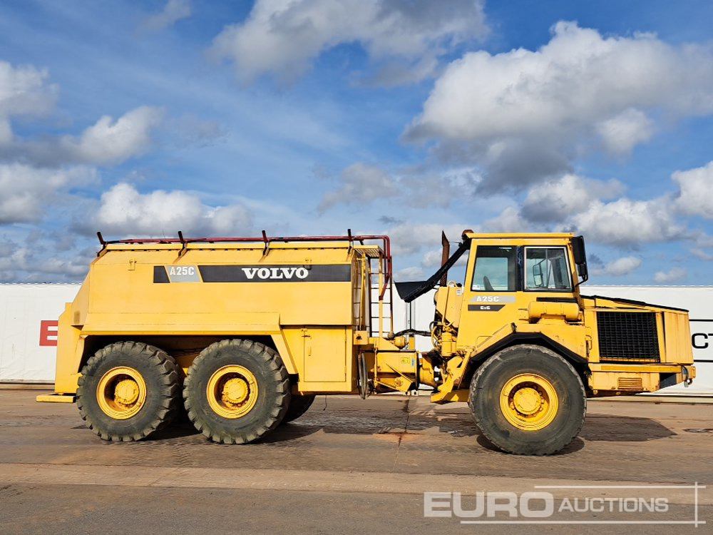 Dúmper articulado Volvo A25C: foto 6