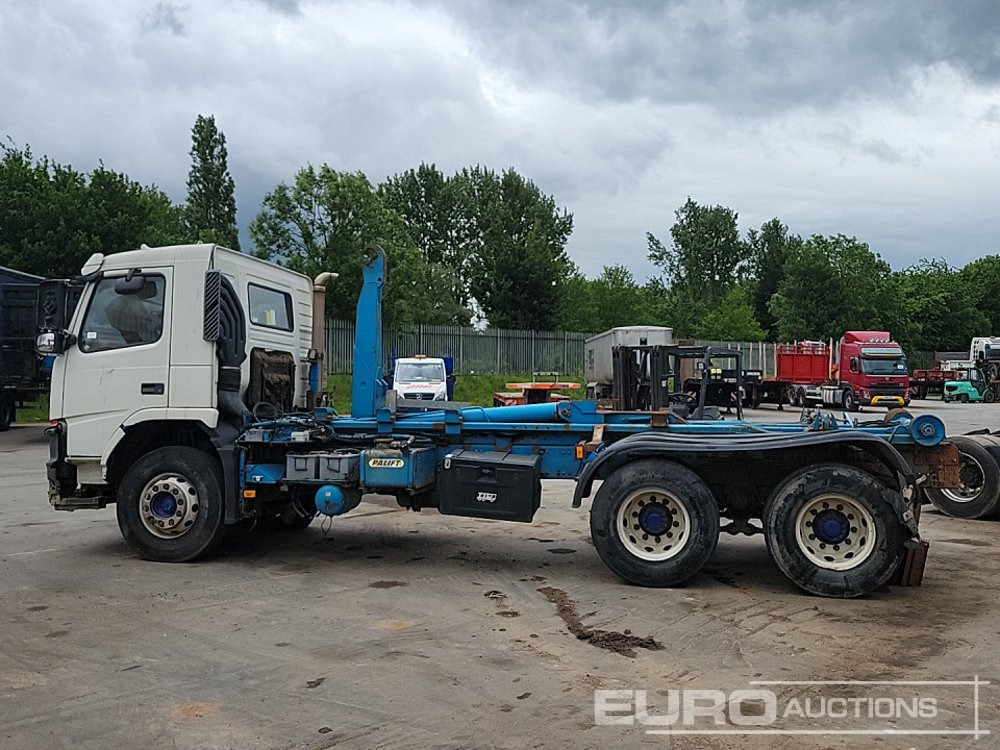 Volvo FM9 - Multibasculante camión: foto 2 Volvo FM9 - Multibasculante camión: foto 2