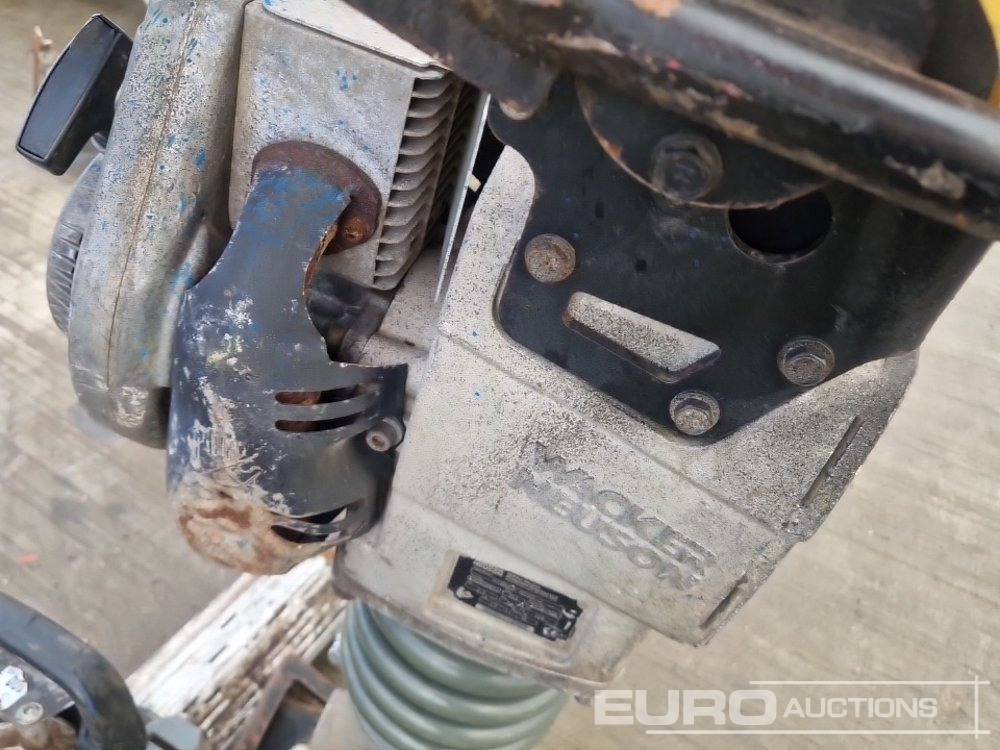 Construcción de carreteras Wacker Neuson Petrol Hand Held Breaker, Petrol Trench Compactor: foto 9