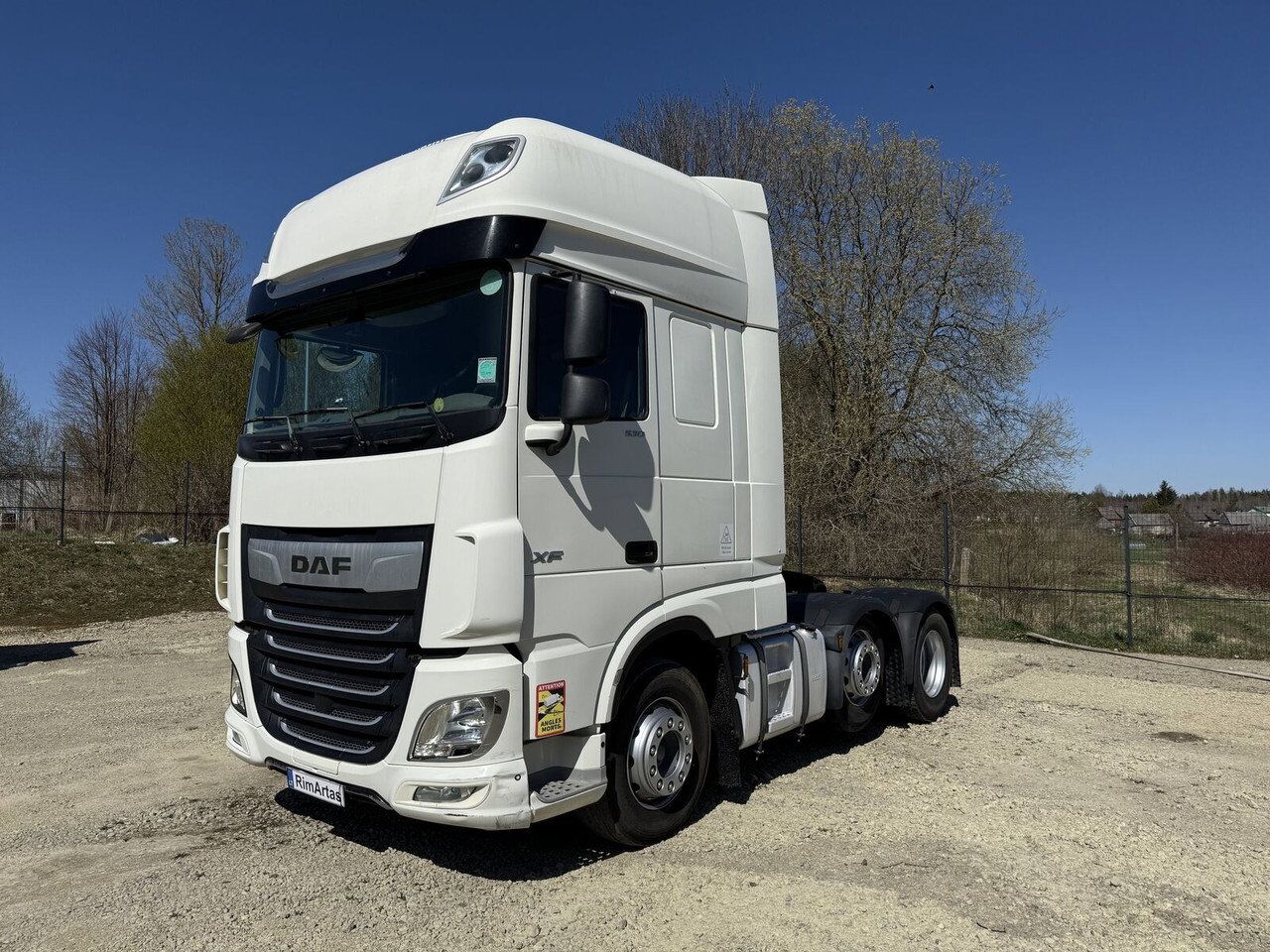 DAF XF 106 530 - Cabeza tractora: foto 1 DAF XF 106 530 - Cabeza tractora: foto 1