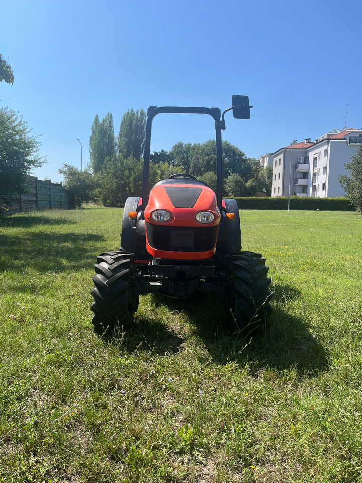 Trattore usato Goldoni Ronin 50 - Tractor viñedo/ Frutero: foto 3 Trattore usato Goldoni Ronin 50 - Tractor viñedo/ Frutero: foto 3