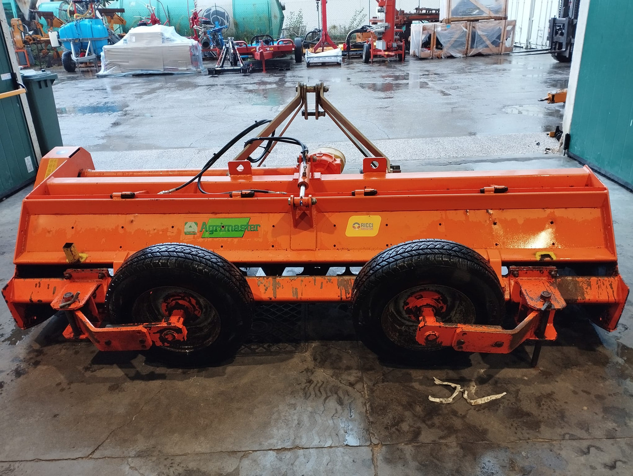 Trincia asse orrizontale usata Agrimaster RMU 280 - Desbrozadora de martillos: foto 1 Trincia asse orrizontale usata Agrimaster RMU 280 - Desbrozadora de martillos: foto 1