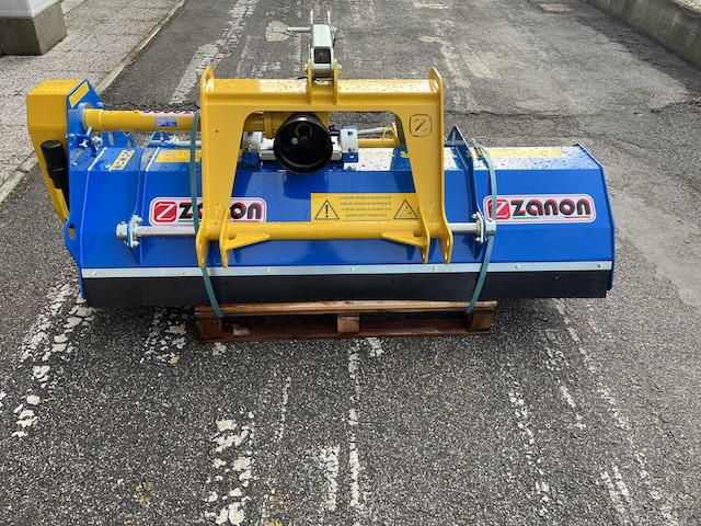 Zanon TFM2R 1900 - Desbrozadora de martillos: foto 2 Zanon TFM2R 1900 - Desbrozadora de martillos: foto 2