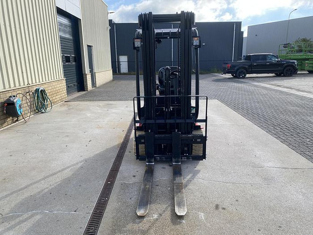 EP CPD20L2, Heftruck, 2 ton, Lithium accu - Carretilla elevadora eléctrica: foto 3 EP CPD20L2, Heftruck, 2 ton, Lithium accu - Carretilla elevadora eléctrica: foto 3