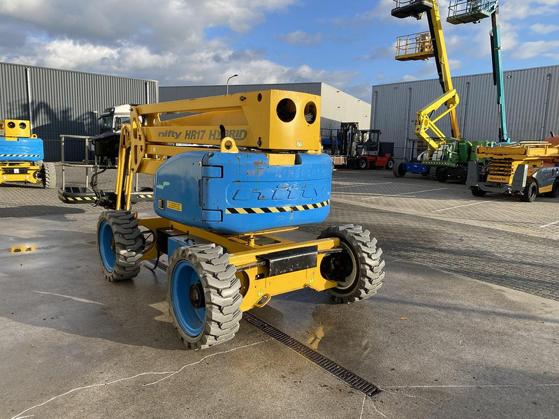 Niftylift HR17 Hybrid 4x4, Hoogwerker - Plataforma elevadora: foto 3 Niftylift HR17 Hybrid 4x4, Hoogwerker - Plataforma elevadora: foto 3