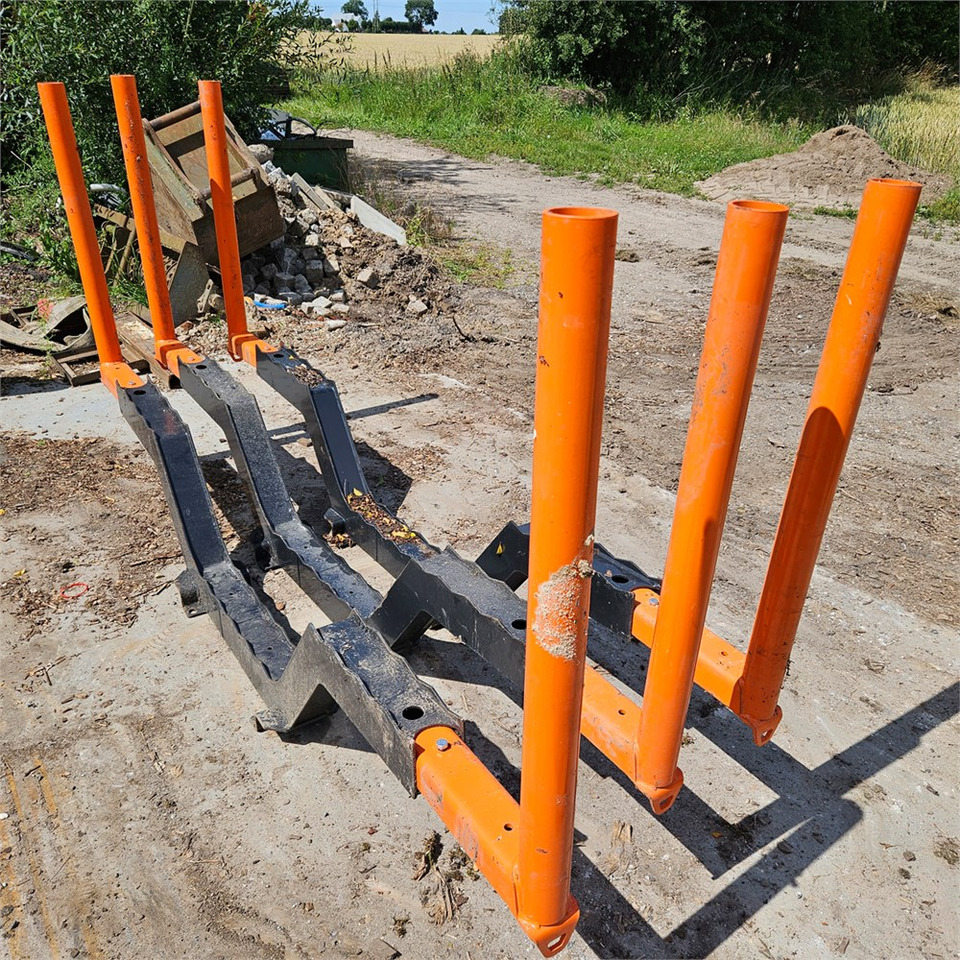 ABC BMF Kæppestokke - Carrocería y exterior para Camión forestal: foto 2 ABC BMF Kæppestokke - Carrocería y exterior para Camión forestal: foto 2