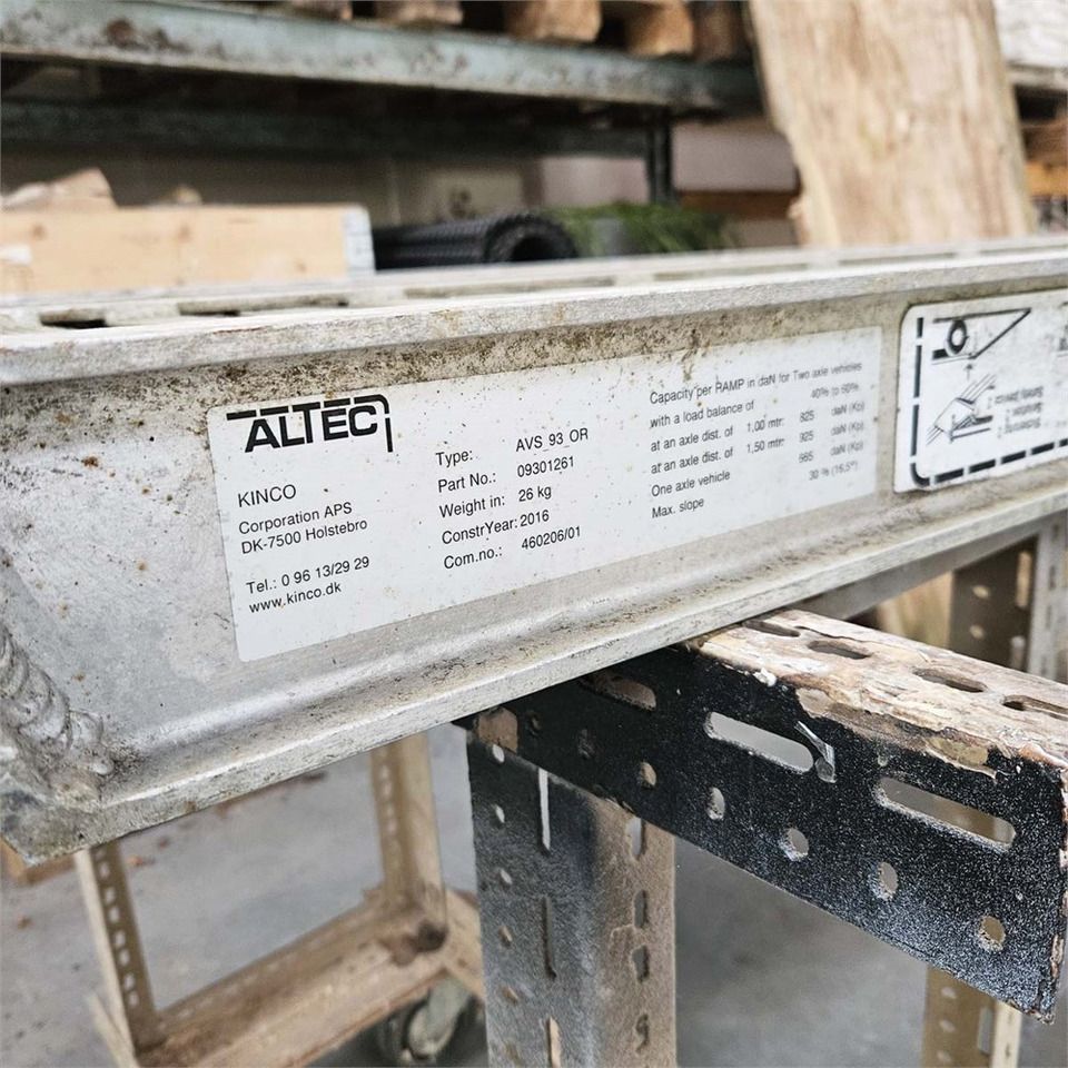 Altech AVS 93 OR - Rampa de carga: foto 4 Altech AVS 93 OR - Rampa de carga: foto 4