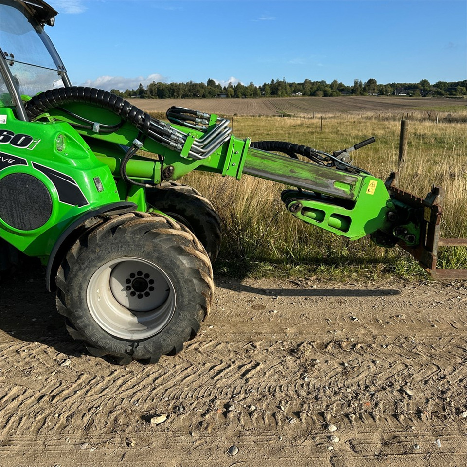 Avant 860 i - Cargadora de ruedas: foto 4 Avant 860 i - Cargadora de ruedas: foto 4