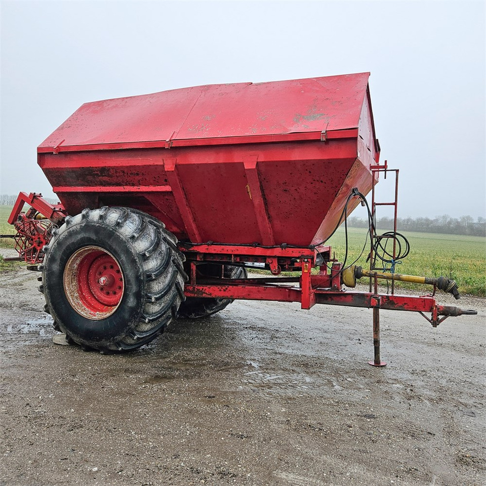 Bredal B100 - Maquinaria para fertilización: foto 2 Bredal B100 - Maquinaria para fertilización: foto 2