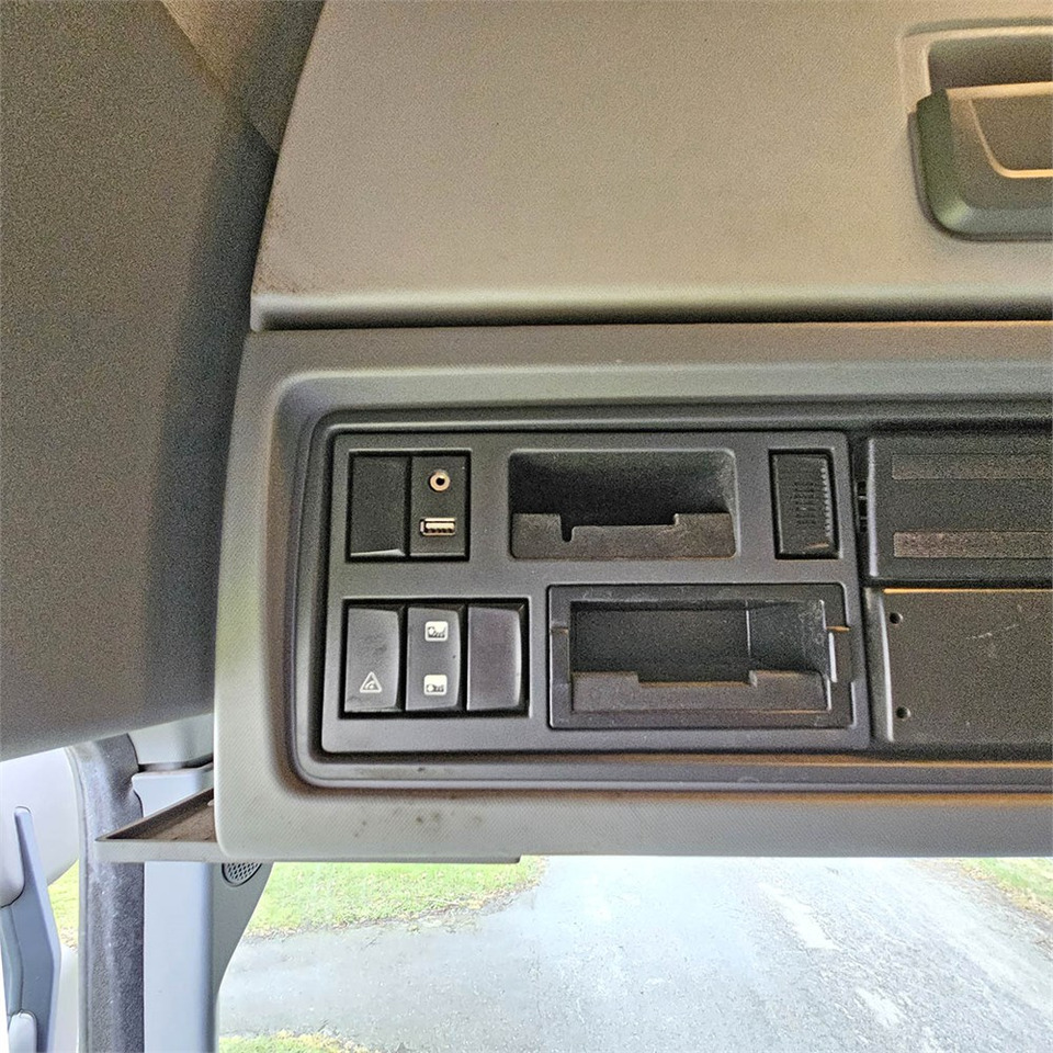 Cabeza tractora Renault T High 520 DTIM: foto 20 Cabeza tractora Renault T High 520 DTIM: foto 20