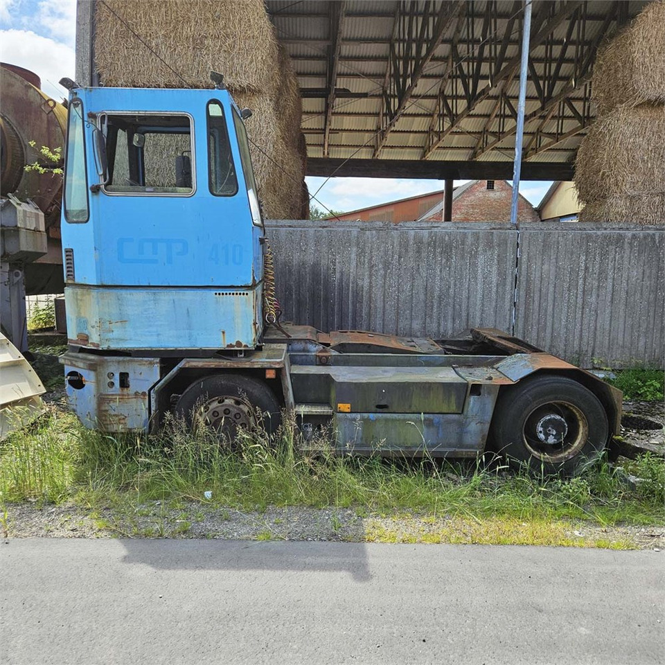 Sisu TRX 181 - Cabeza tractora: foto 2 Sisu TRX 181 - Cabeza tractora: foto 2