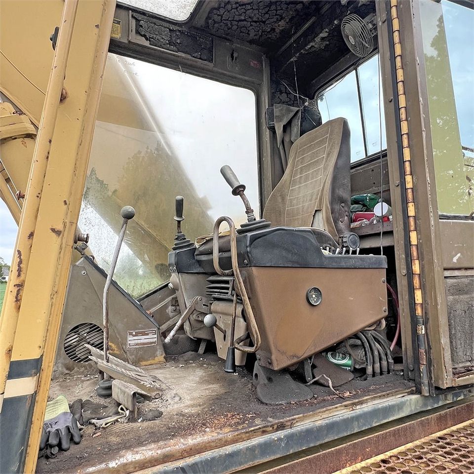 Excavadora de cadenas Caterpillar 229: foto 14 Excavadora de cadenas Caterpillar 229: foto 14