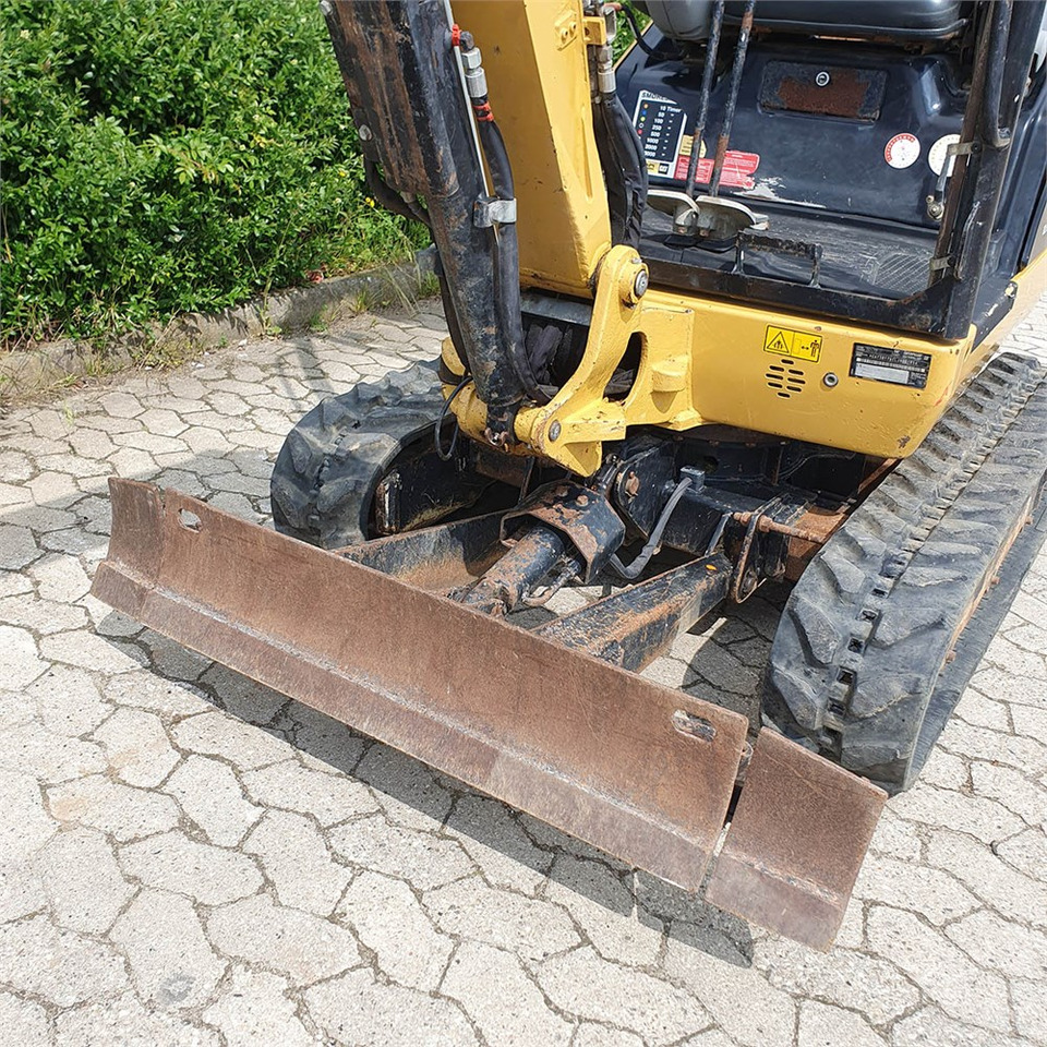Miniexcavadora Caterpillar 301.7 D: foto 8