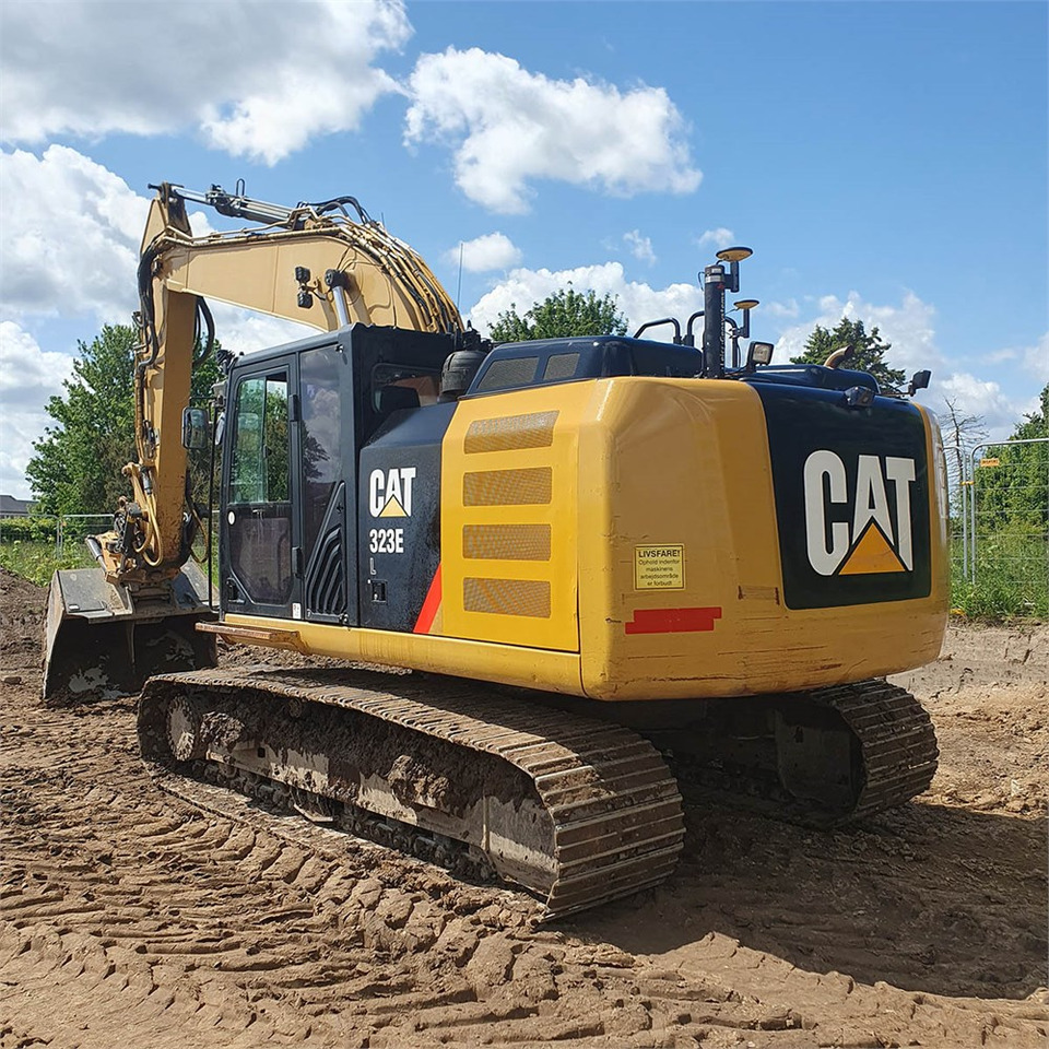 Caterpillar 323 EL - Excavadora de cadenas: foto 4 Caterpillar 323 EL - Excavadora de cadenas: foto 4
