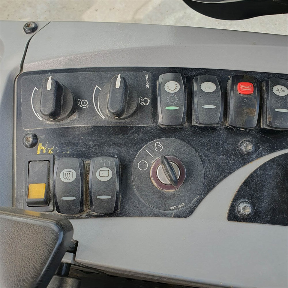 Leasing financiero de Caterpillar 906 H2 leasing Caterpillar 906 H2: foto 19