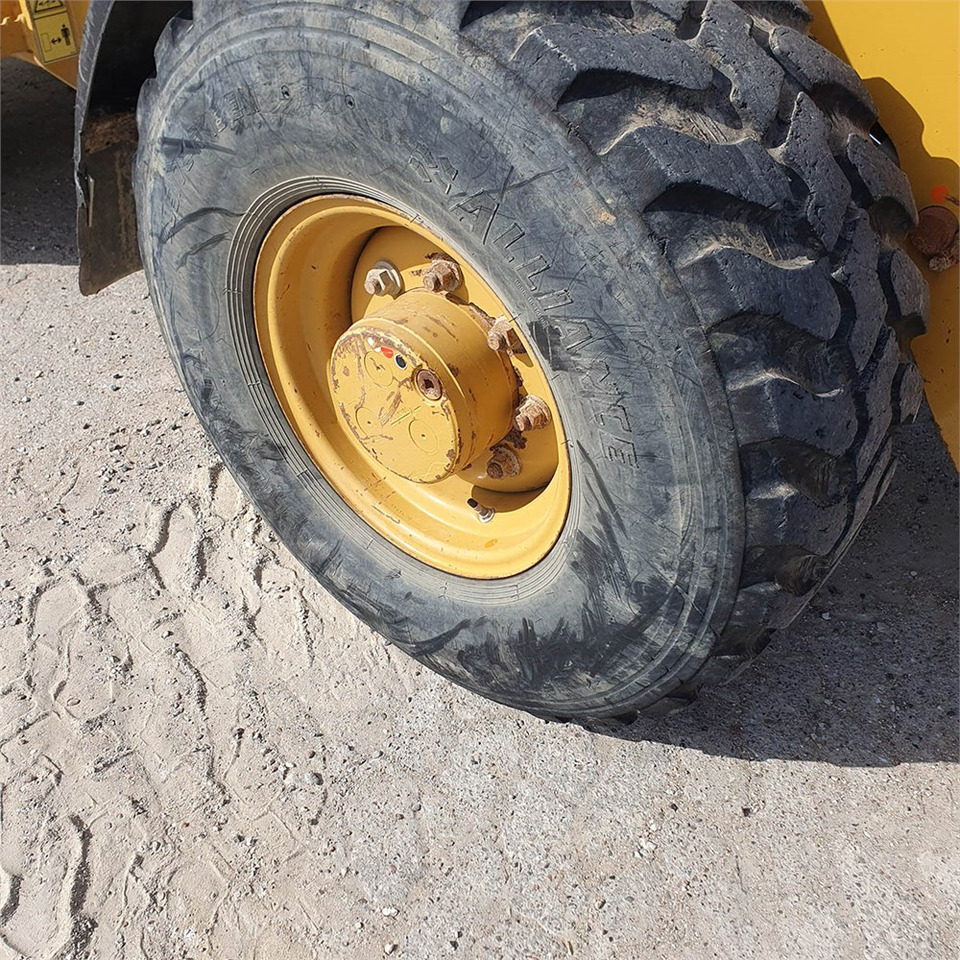 Leasing financiero de Caterpillar 906 H2 leasing Caterpillar 906 H2: foto 28