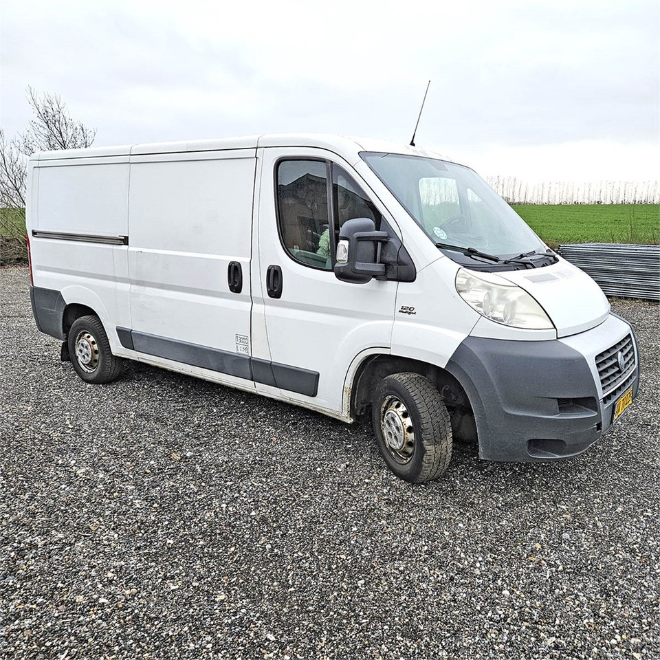Fiat Ducato jtd 2,3 120 - Furgoneta pequeña: foto 1 Fiat Ducato jtd 2,3 120 - Furgoneta pequeña: foto 1