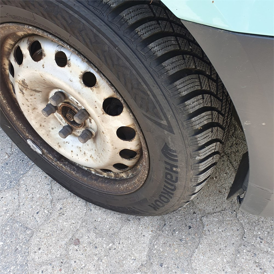 Furgoneta pequeña Ford Transit Connect 1.6 Tdci: foto 22