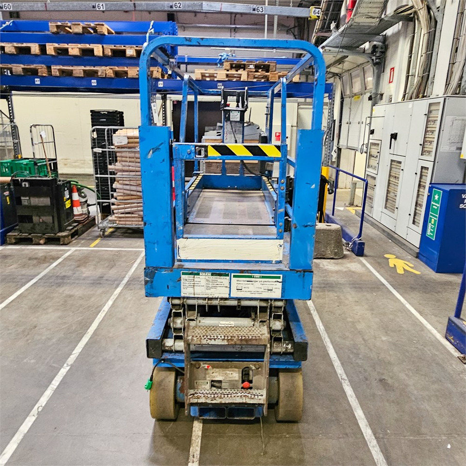 Genie GS2032 - Plataforma de tijeras: foto 3 Genie GS2032 - Plataforma de tijeras: foto 3