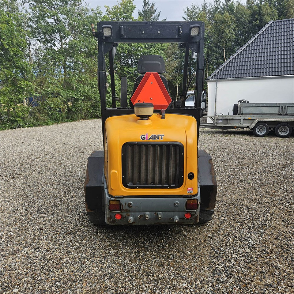 Giant V452T X-TRA HD - Cargadora de ruedas: foto 5 Giant V452T X-TRA HD - Cargadora de ruedas: foto 5