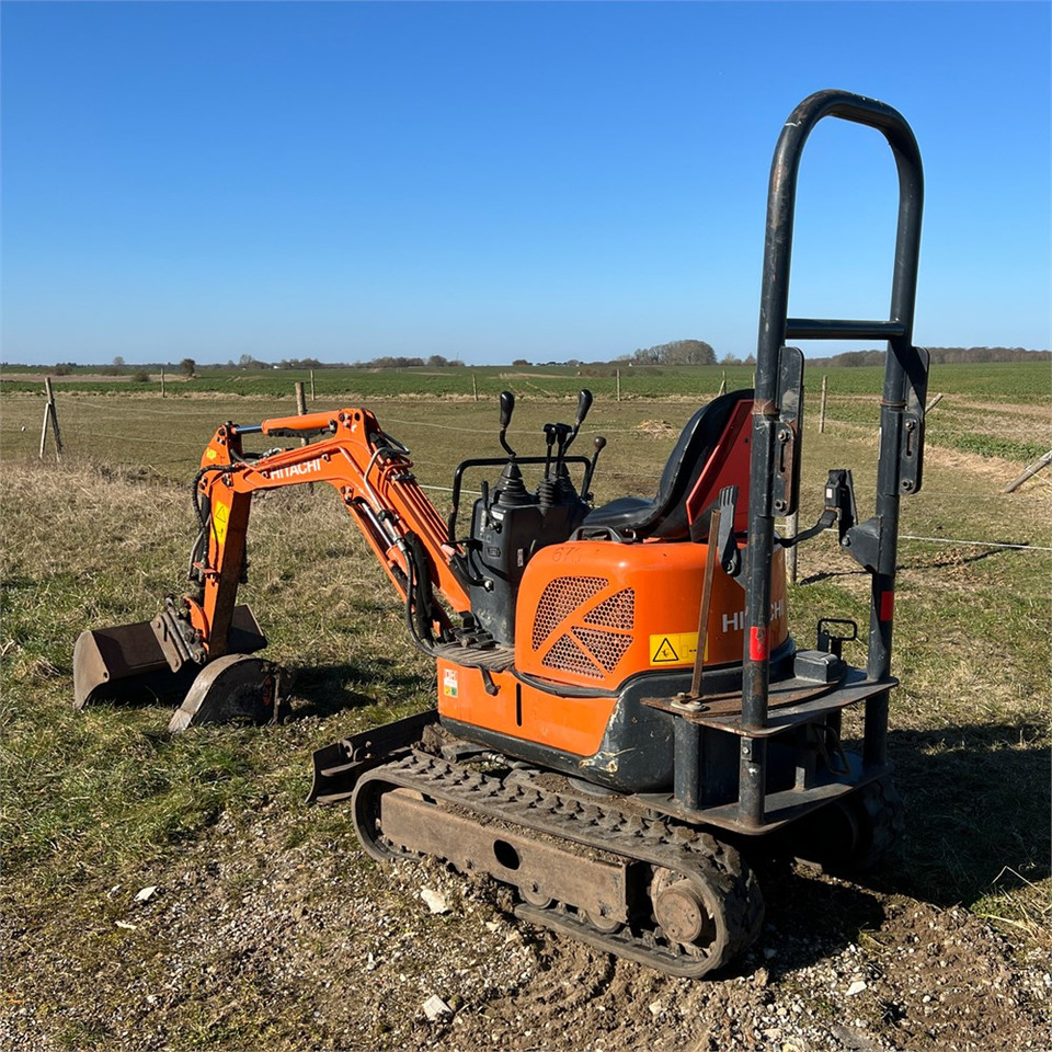 Hitachi ZX10U-2 - Miniexcavadora: foto 5 Hitachi ZX10U-2 - Miniexcavadora: foto 5