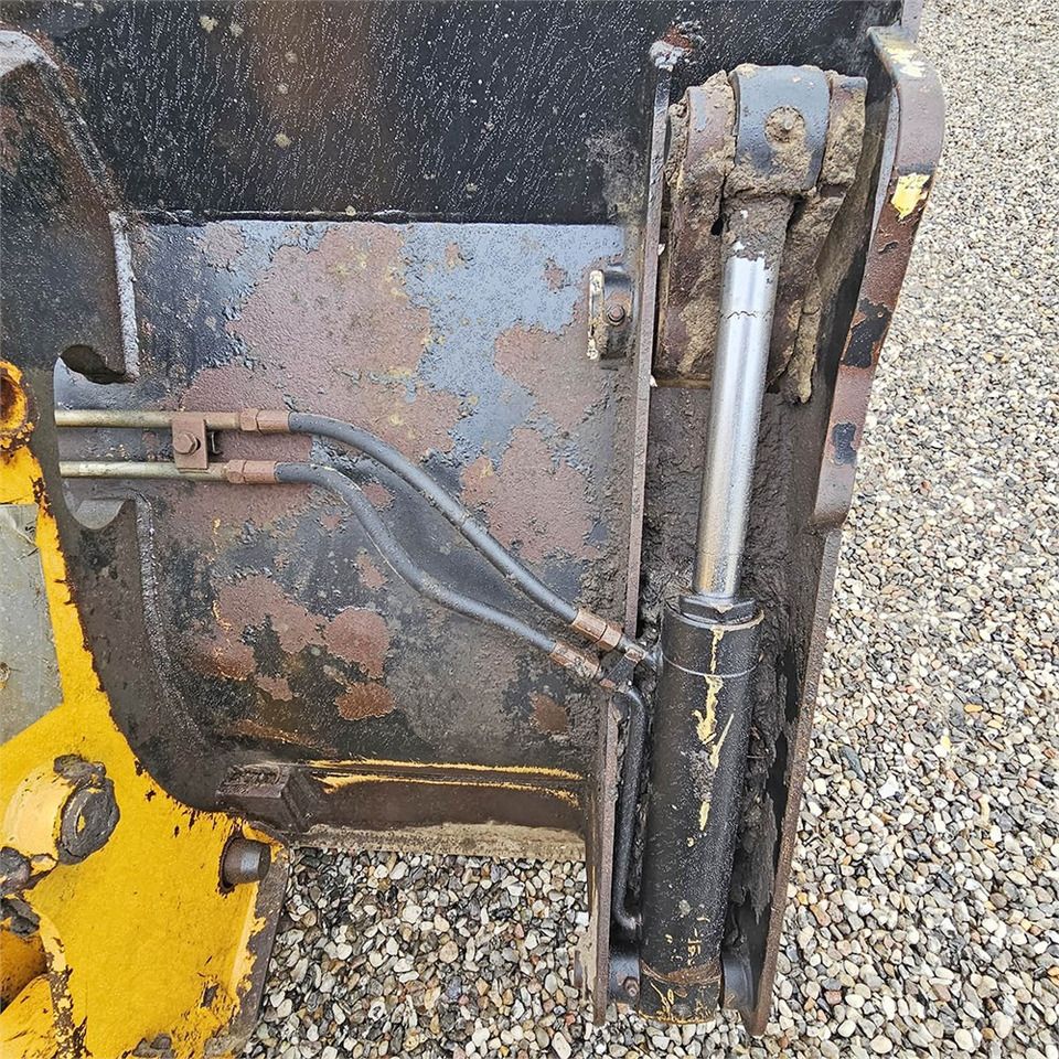 Leasing financiero de JCB 4CX leasing JCB 4CX: foto 31 Leasing financiero de JCB 4CX leasing JCB 4CX: foto 31