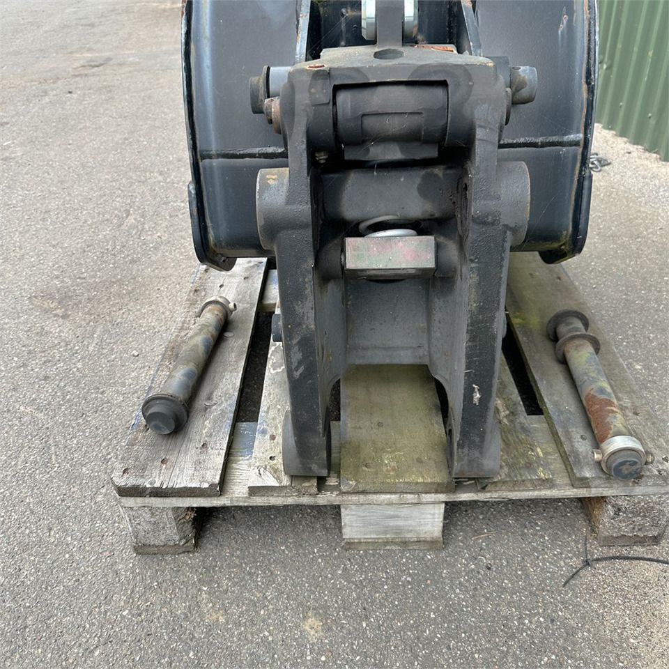 Cazo para excavadora para Maquinaria de construcción JCB Quick coupler: foto 7 Cazo para excavadora para Maquinaria de construcción JCB Quick coupler: foto 7