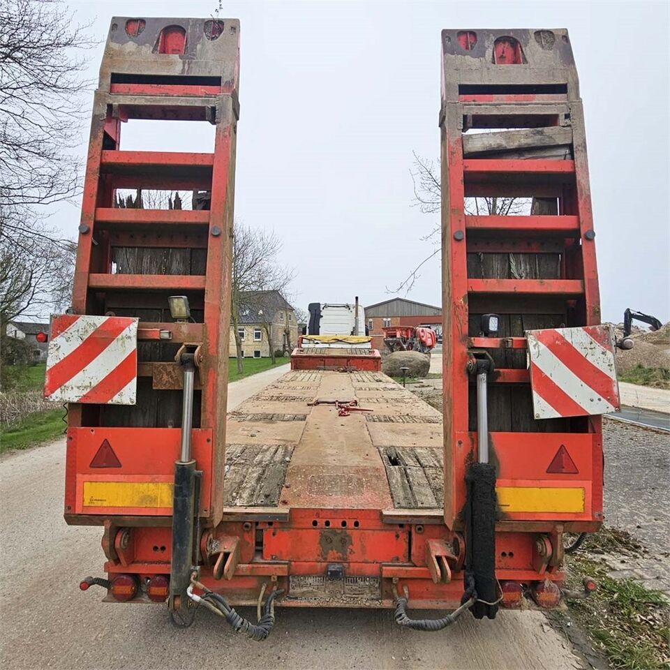 Kässbohrer LB4E Semitrailer - Góndola rebajadas remolque: foto 3 Kässbohrer LB4E Semitrailer - Góndola rebajadas remolque: foto 3