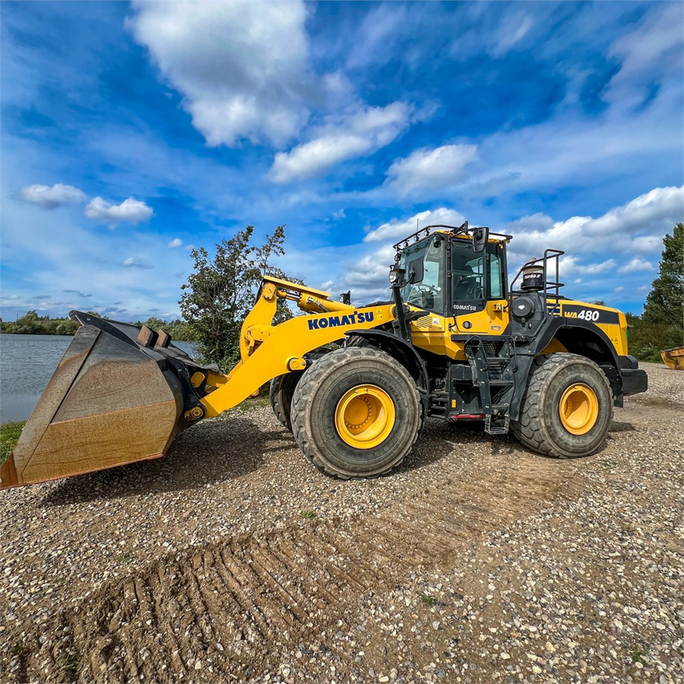 Komatsu WA480-8 - Cargadora de ruedas: foto 2 Komatsu WA480-8 - Cargadora de ruedas: foto 2