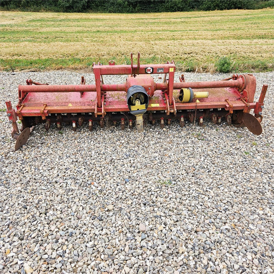 Kongskilde U677/4 - Rotocultivador: foto 4 Kongskilde U677/4 - Rotocultivador: foto 4