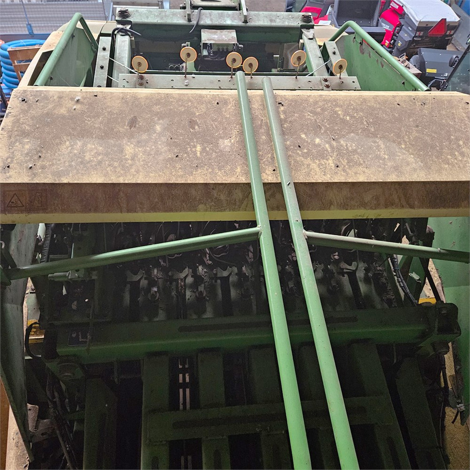 Maquinaria de henificación Krone Big Pack 12130: foto 13