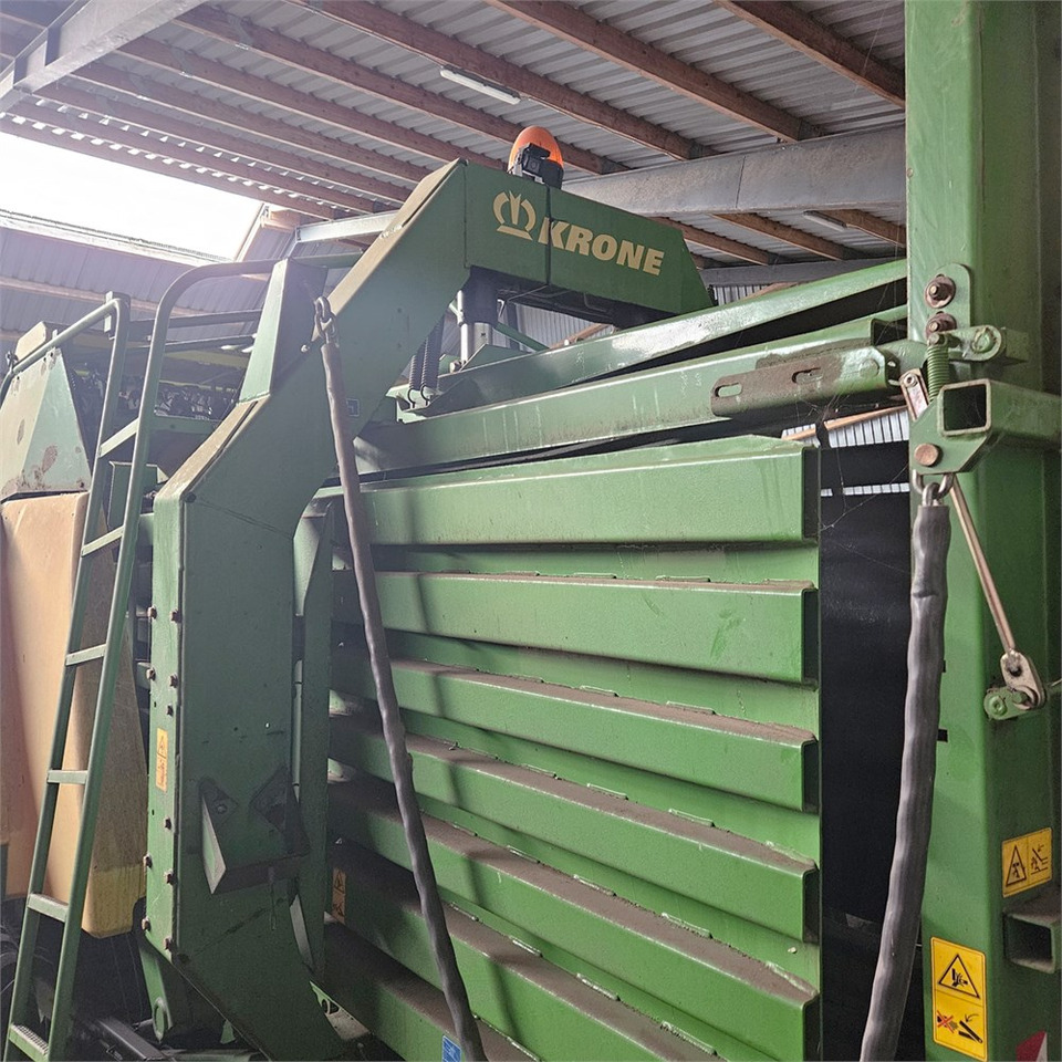 Maquinaria de henificación Krone Big Pack 12130: foto 9