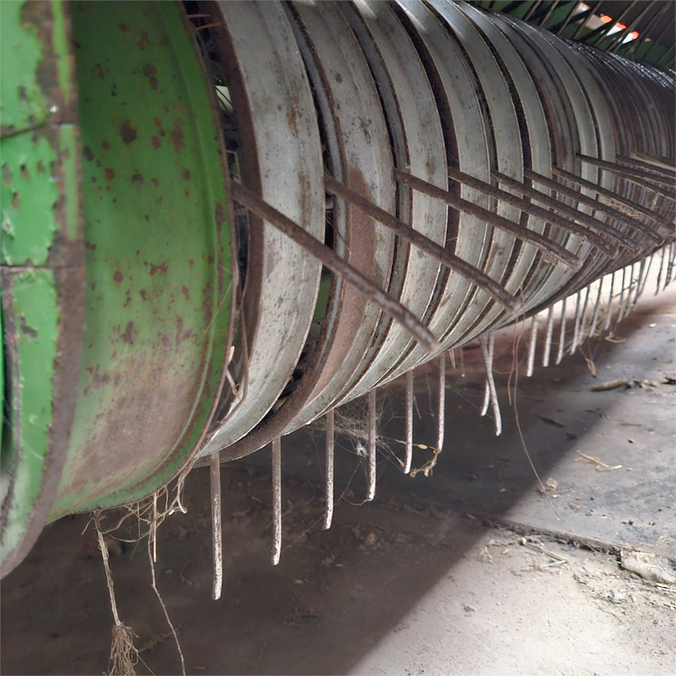 Maquinaria de henificación Krone Big Pack 12130: foto 29