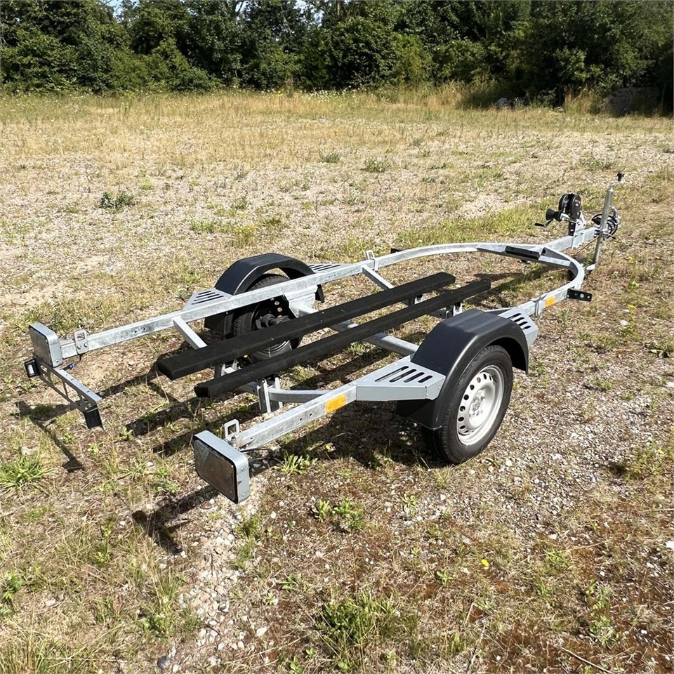 Lorries PP75 - Remolque para barco: foto 2 Lorries PP75 - Remolque para barco: foto 2