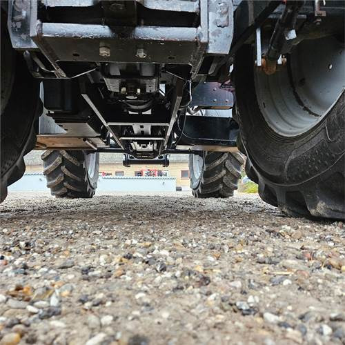 Tractor Massey Ferguson 6465 Dyna-6: foto 50 Tractor Massey Ferguson 6465 Dyna-6: foto 50