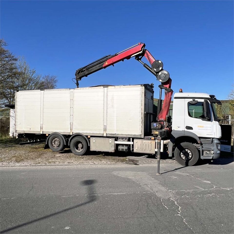Mercedes Antos 2540 L - Camión caja cerrada, Camión grúa: foto 5 Mercedes Antos 2540 L - Camión caja cerrada, Camión grúa: foto 5