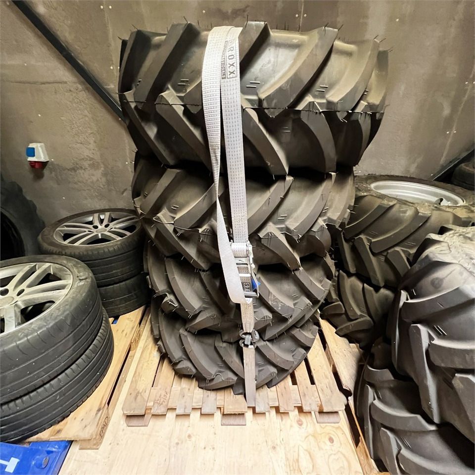 Mitas MPT-01 - Rueda completa para Maquinaria de construcción: foto 1 Mitas MPT-01 - Rueda completa para Maquinaria de construcción: foto 1