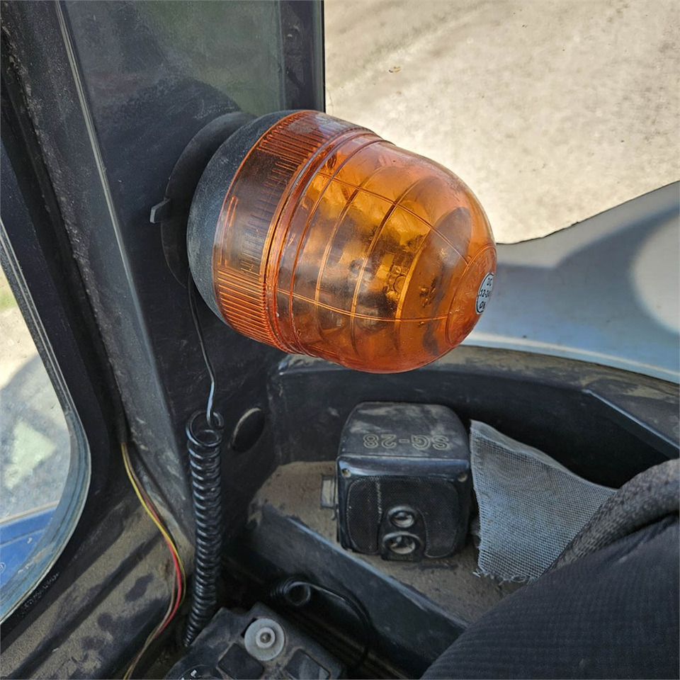 Miniexcavadora New Holland E39 B: foto 17 Miniexcavadora New Holland E39 B: foto 17