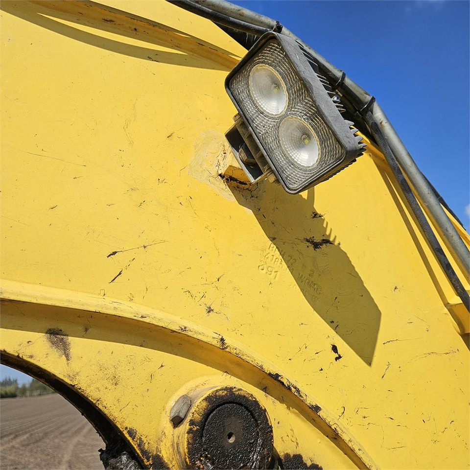 Miniexcavadora New Holland E39 B: foto 33 Miniexcavadora New Holland E39 B: foto 33