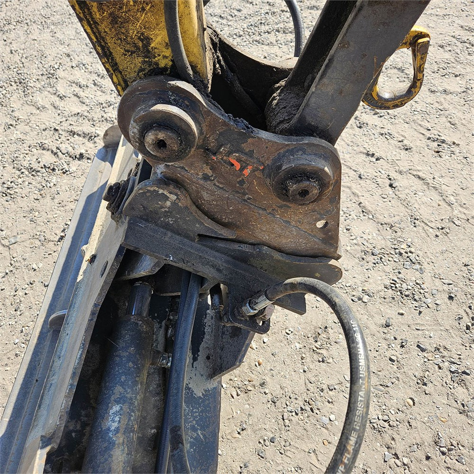 Miniexcavadora New Holland E39 B: foto 25 Miniexcavadora New Holland E39 B: foto 25