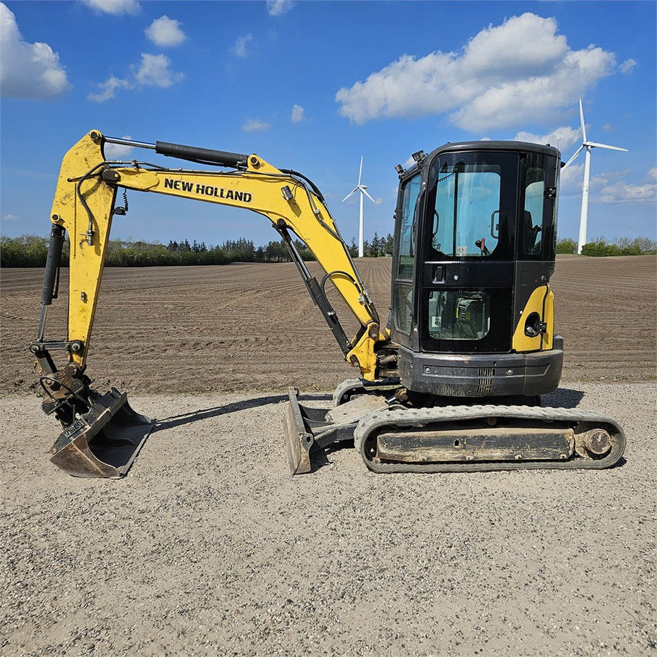 New Holland E39 B - Miniexcavadora: foto 1 New Holland E39 B - Miniexcavadora: foto 1