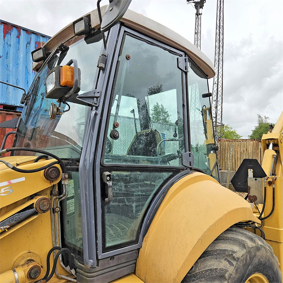 Retroexcavadora New Holland LB115: foto 10