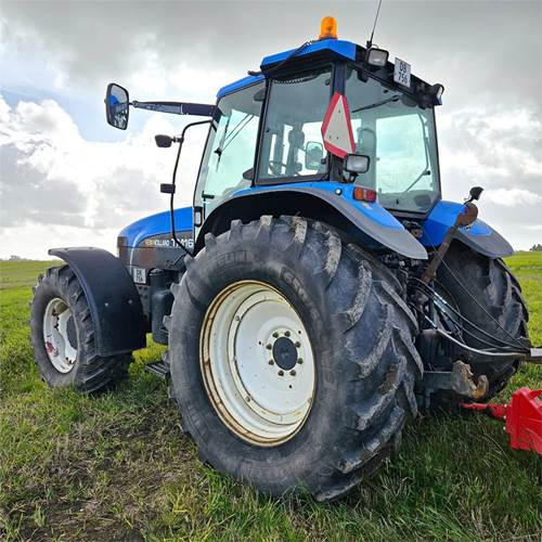 New Holland TM165 - Tractor: foto 4 New Holland TM165 - Tractor: foto 4