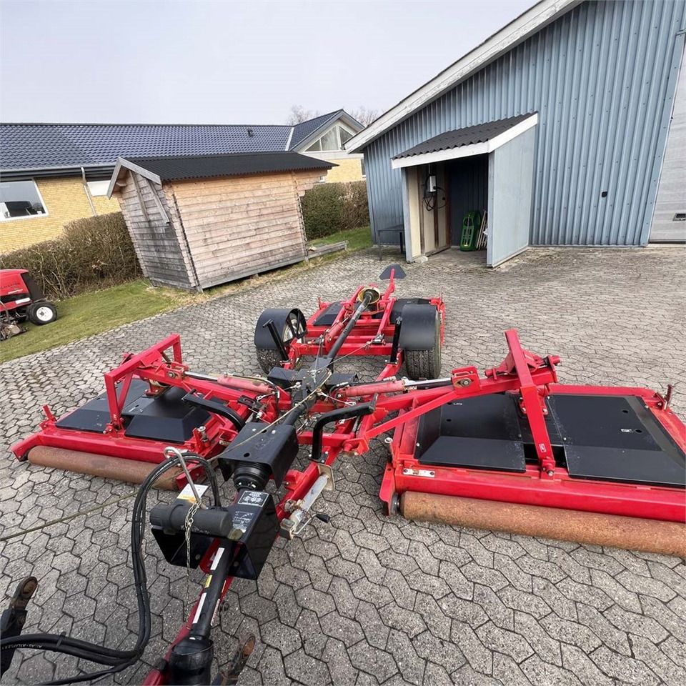 Progressive Turf Equipment Inc TDR 15 - Cortacésped: foto 3 Progressive Turf Equipment Inc TDR 15 - Cortacésped: foto 3