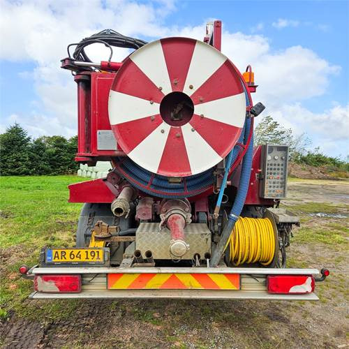 Scania P250 - Limpieza de alcantarillado: foto 2 Scania P250 - Limpieza de alcantarillado: foto 2