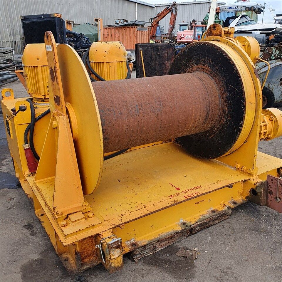 Schies Defries 5101 - Cabrestante para Grúa sobre orugas: foto 4 Schies Defries 5101 - Cabrestante para Grúa sobre orugas: foto 4